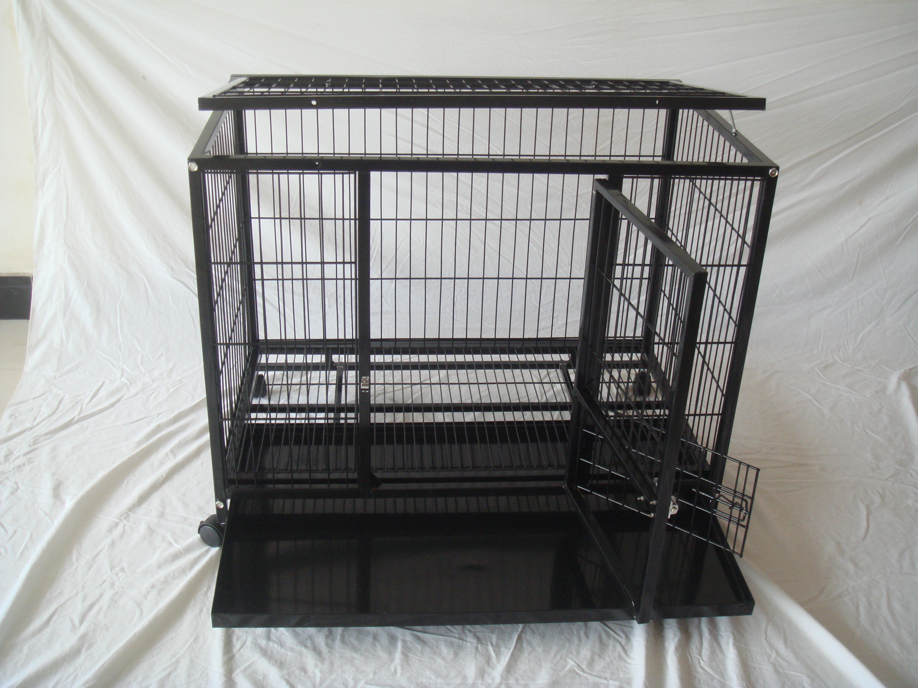 Heavyduty Dog Crate With Wheels
